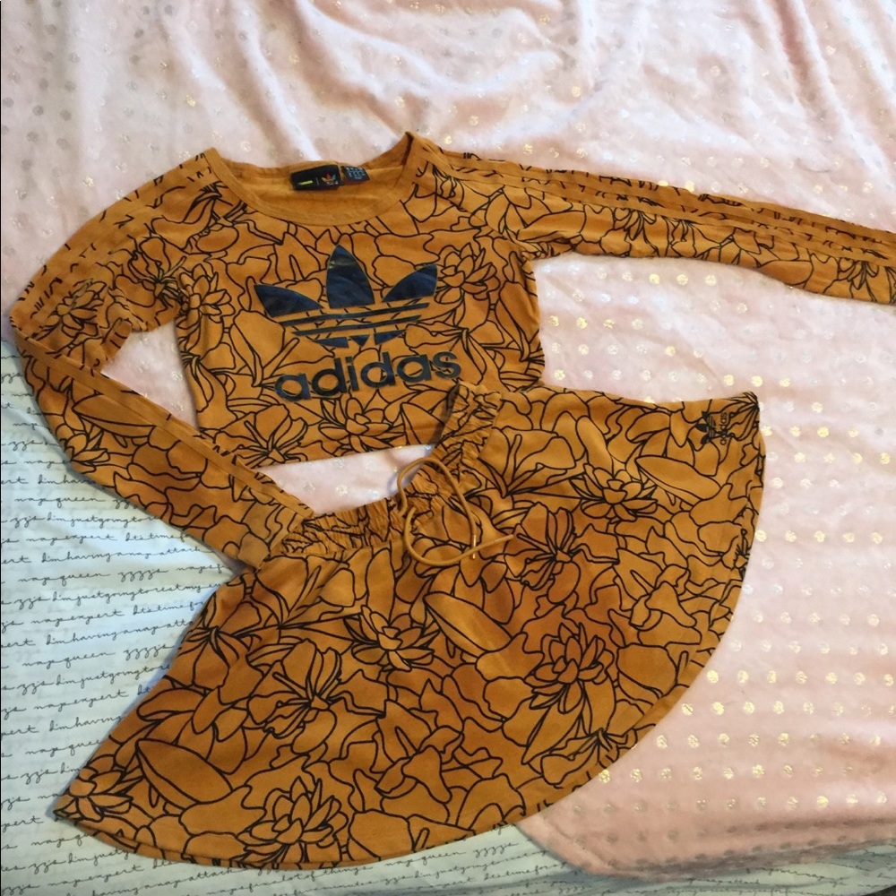 Adidas originals:SOLD